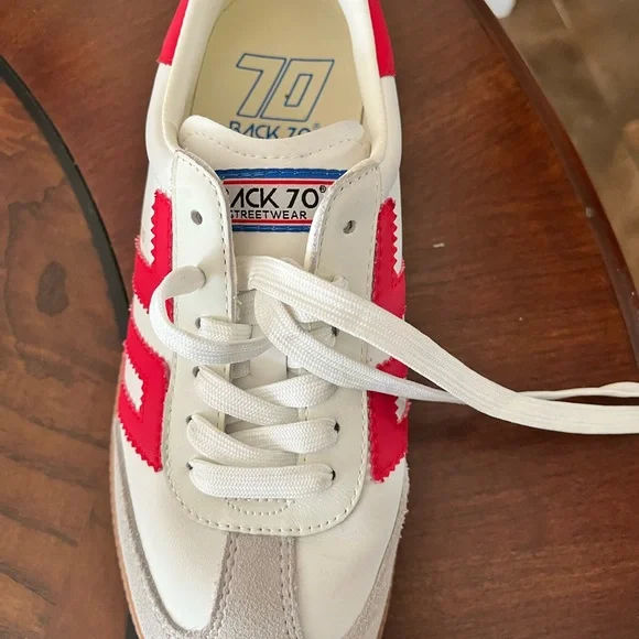 Back 70 Women's Red and White Sneakers - Picture 5 of 5